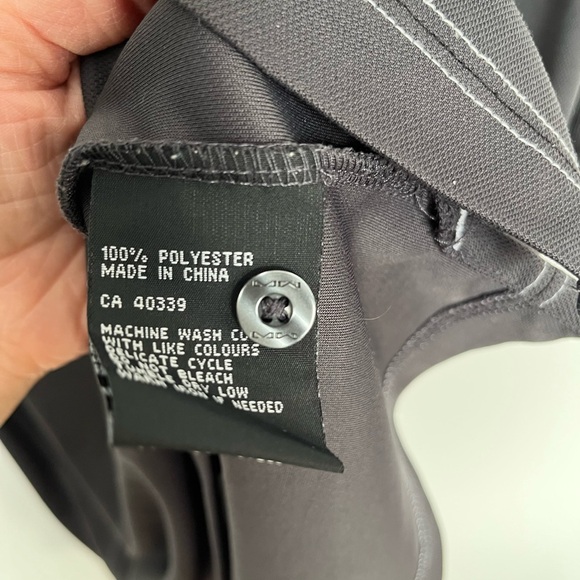 Mike Weir Men's gray Polo Shirt with White Stitching size medium - Picture 4 of 5